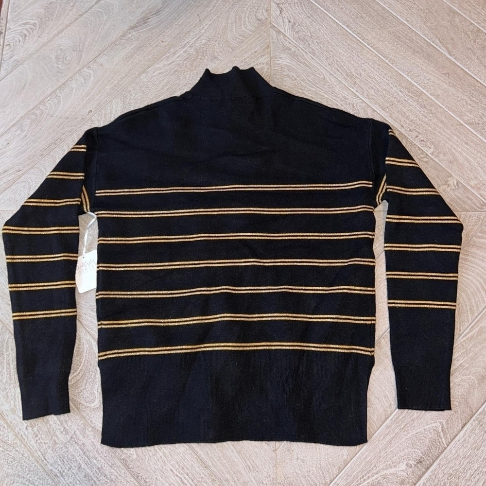 CYNTHIA ROWLEY Sweater NWOT XS - Picture 2 of 4
